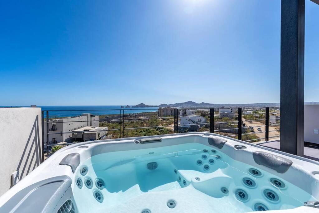 Apartamento Best View Rooftop With Heated Jacuzzi Cabo San Lucas Exterior foto