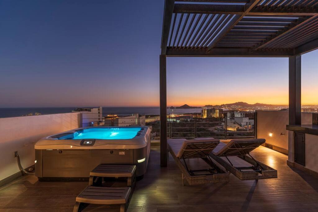 Apartamento Best View Rooftop With Heated Jacuzzi Cabo San Lucas Exterior foto