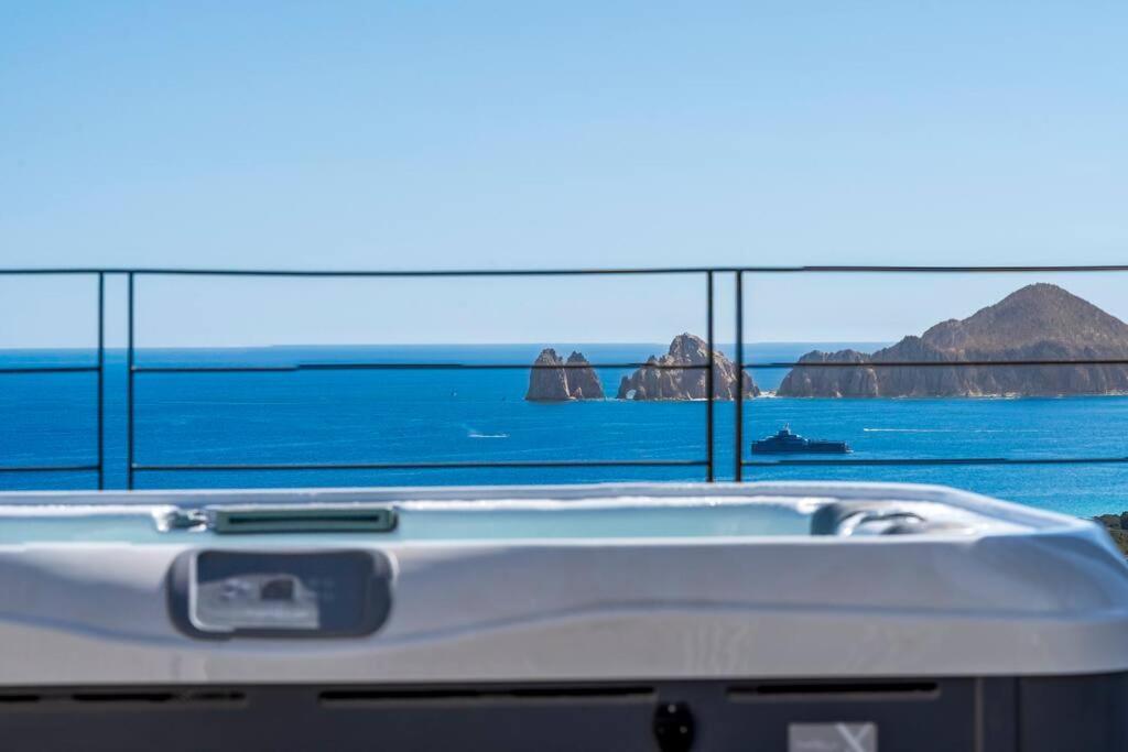 Apartamento Best View Rooftop With Heated Jacuzzi Cabo San Lucas Exterior foto