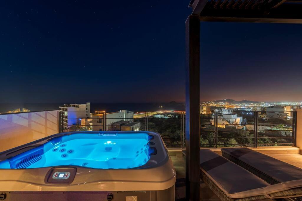 Apartamento Best View Rooftop With Heated Jacuzzi Cabo San Lucas Exterior foto